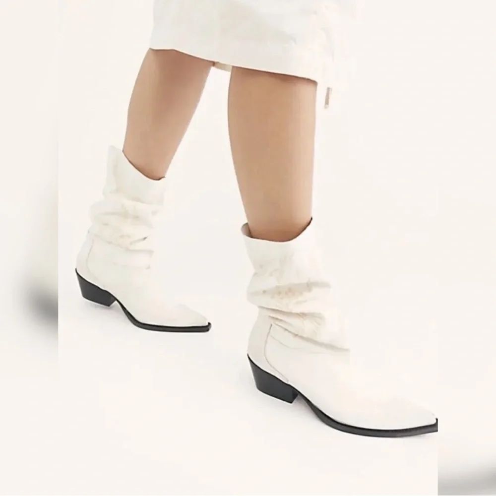 New Free People Moon and Back White Slouchy Western Boots Size 10